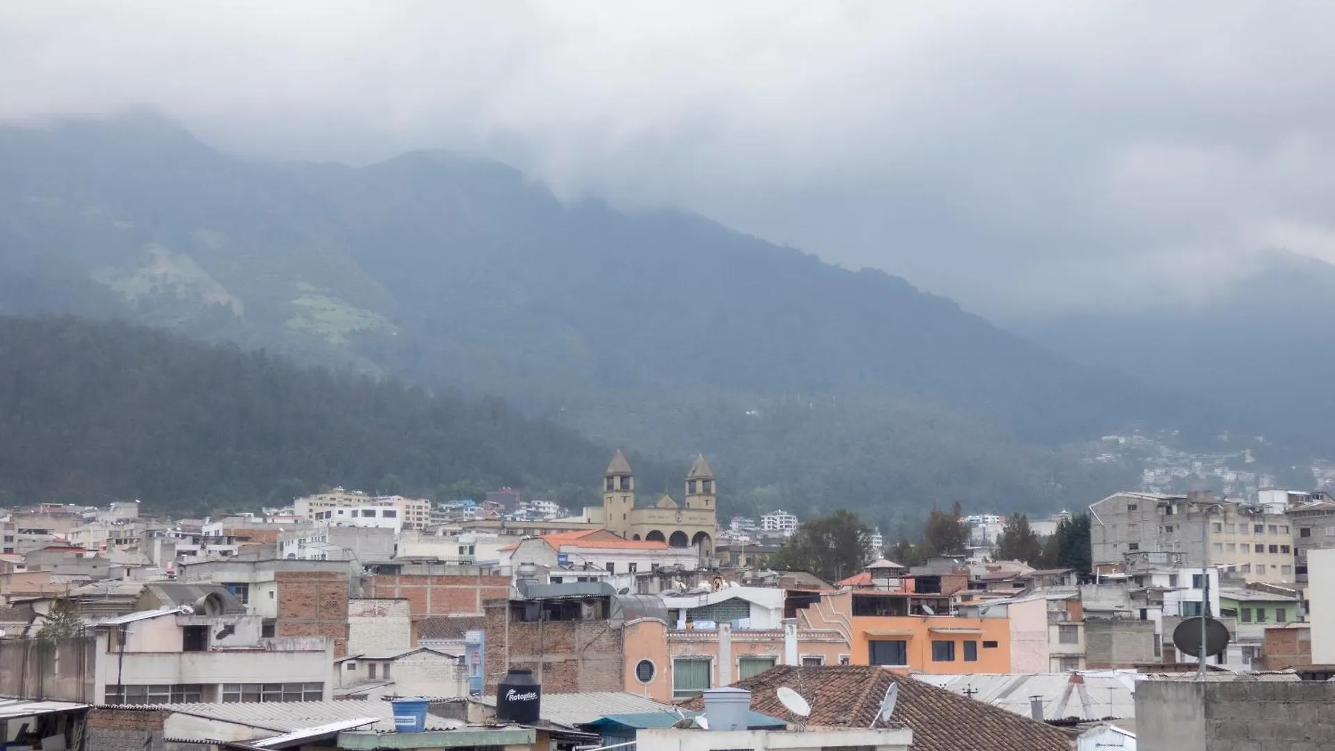 Hotel El Ejido Quito